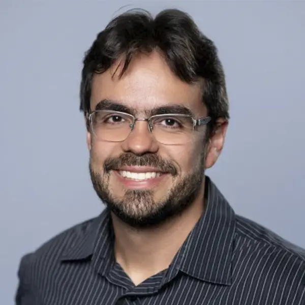 Samir Oliveira