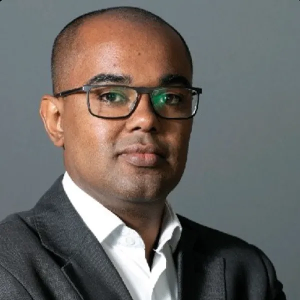 Ronaldo Bispo - Dama Brasil