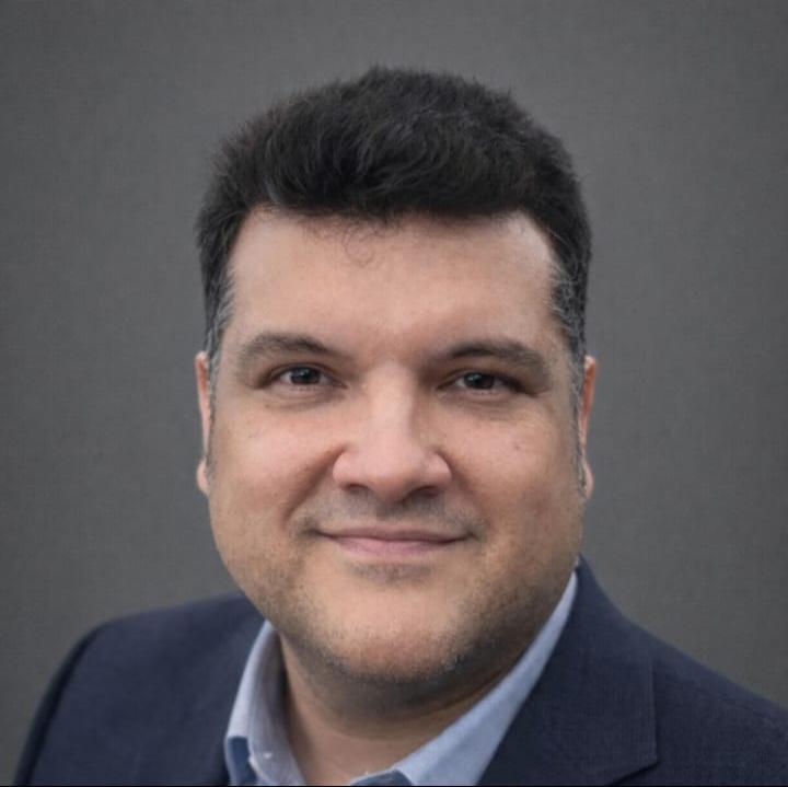 Carlos Cavalcanti